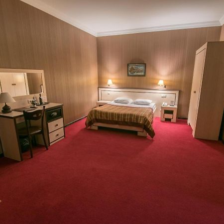 Hotel Rikhe Monika Tbilisi Esterno foto