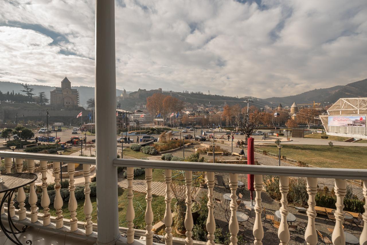Hotel Rikhe Monika Tbilisi Esterno foto