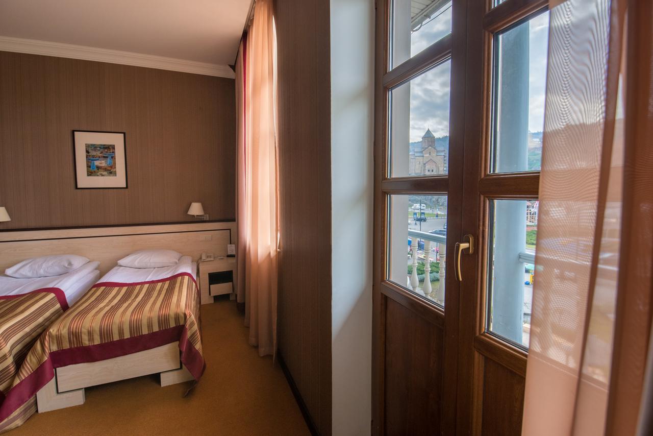 Hotel Rikhe Monika Tbilisi Esterno foto