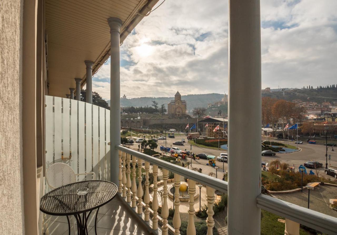 Hotel Rikhe Monika Tbilisi Esterno foto