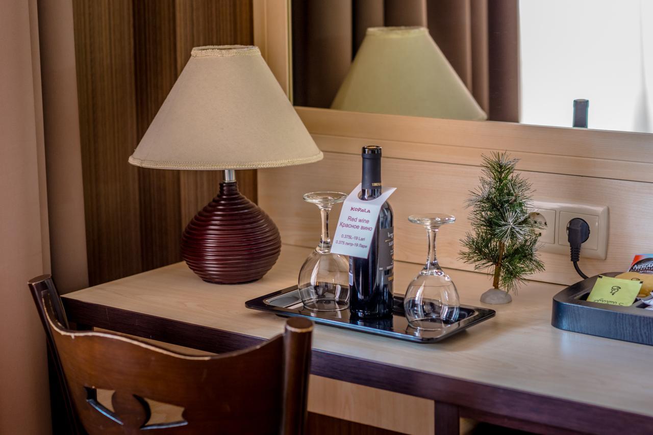 Hotel Rikhe Monika Tbilisi Esterno foto